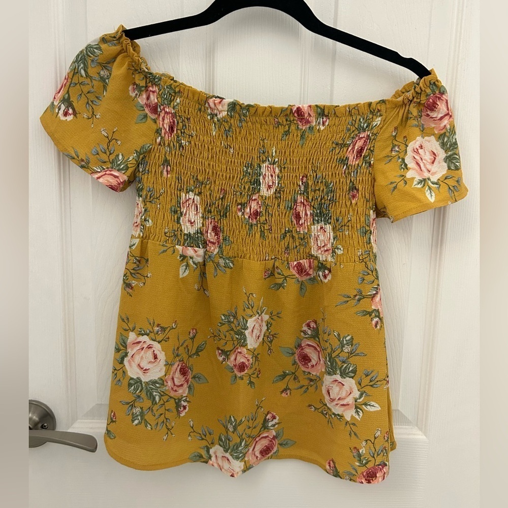 Monteau Mustard Floral Off-Shoulder Blouse, Sz M